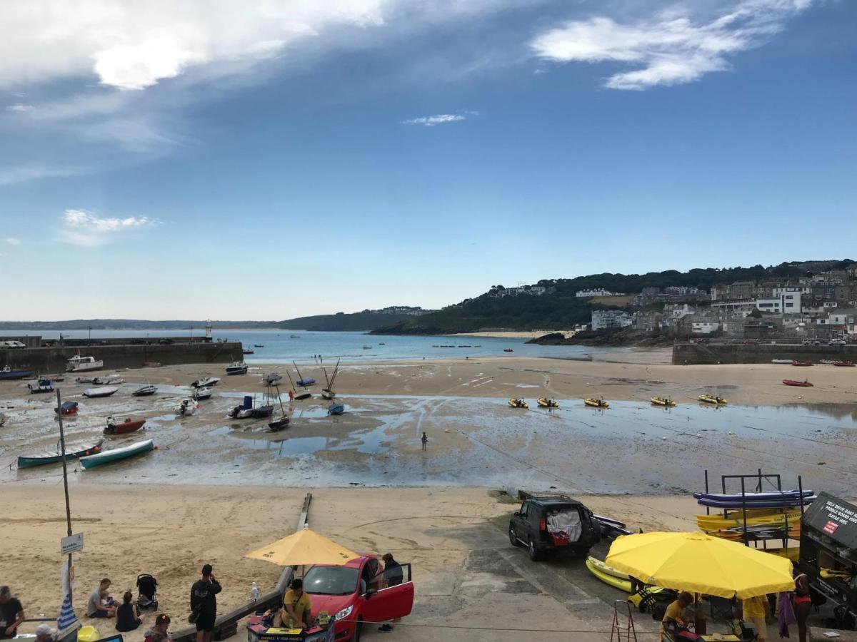 Modern Studio Apartment With Stunning Views! St Ives エクステリア 写真
