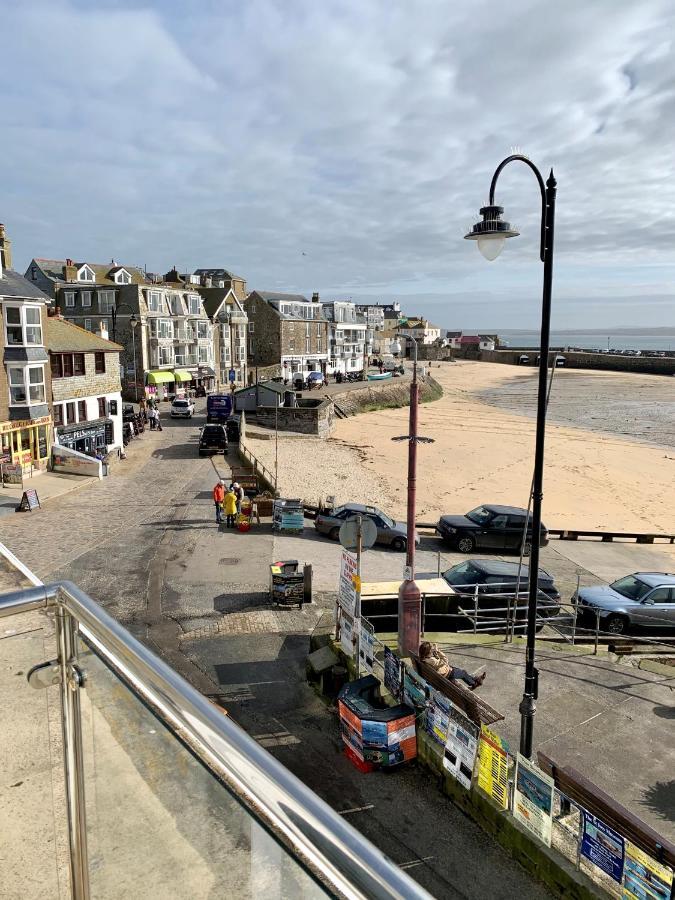 Modern Studio Apartment With Stunning Views! St Ives エクステリア 写真